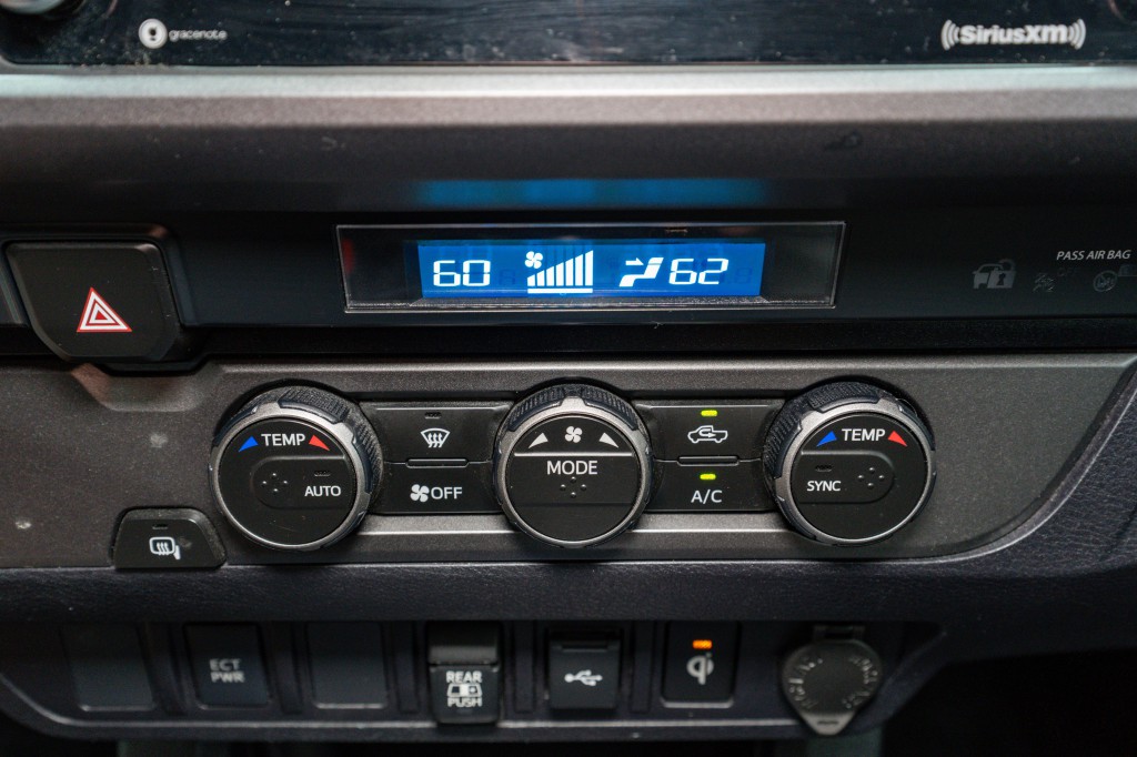 2023 Toyota Tacoma Image 19