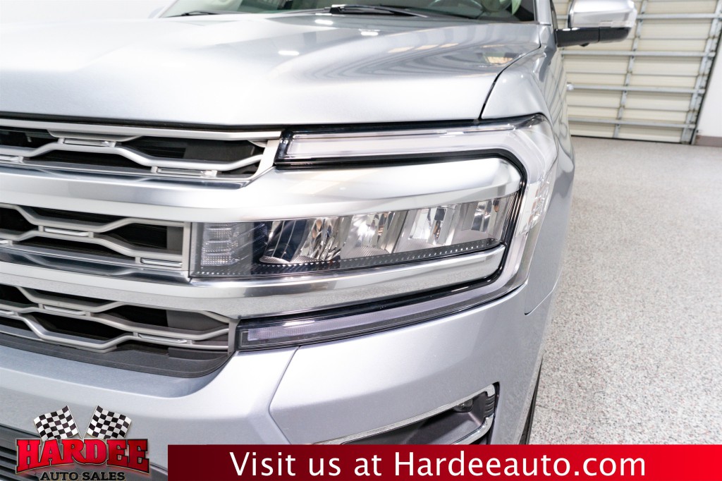 2024 Ford Expedition Image 8