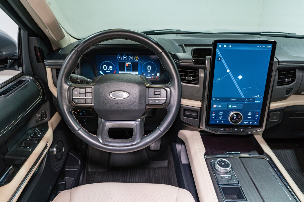 2024 Ford Expedition Image 12