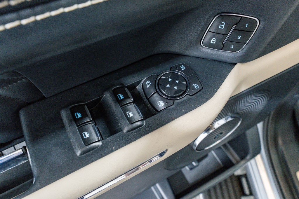 2024 Ford Expedition Image 16