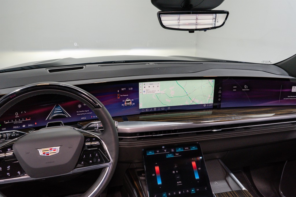 2025 Cadillac Escalade Image 13