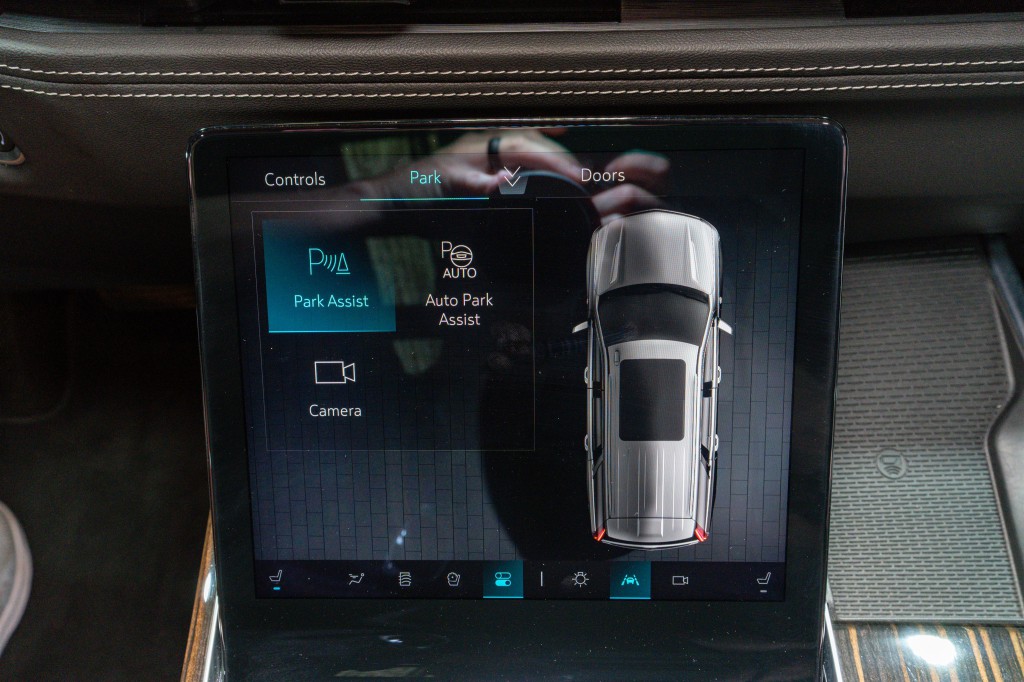 2025 Cadillac Escalade Image 27