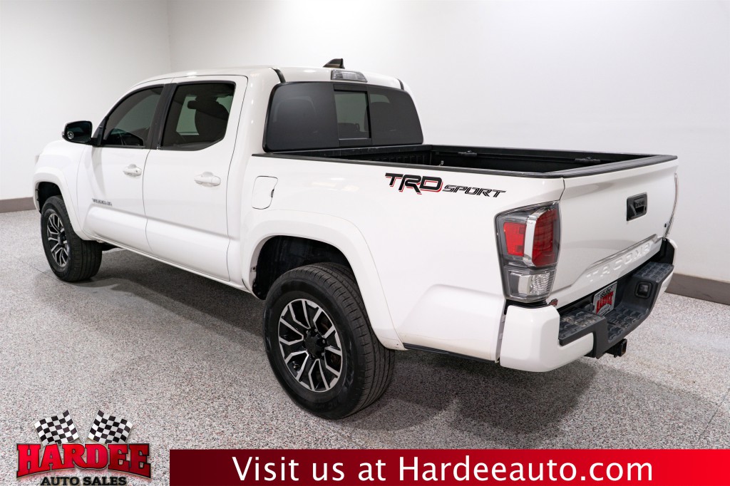 2021 Toyota Tacoma Image 3