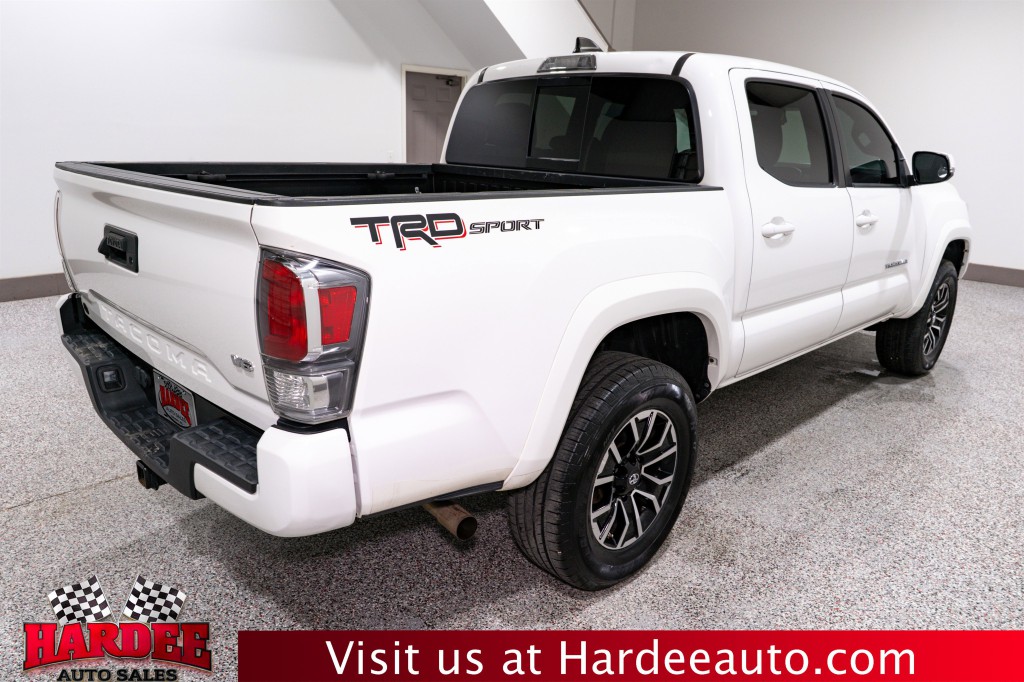 2021 Toyota Tacoma Image 5