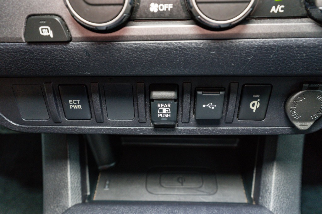 2021 Toyota Tacoma Image 21
