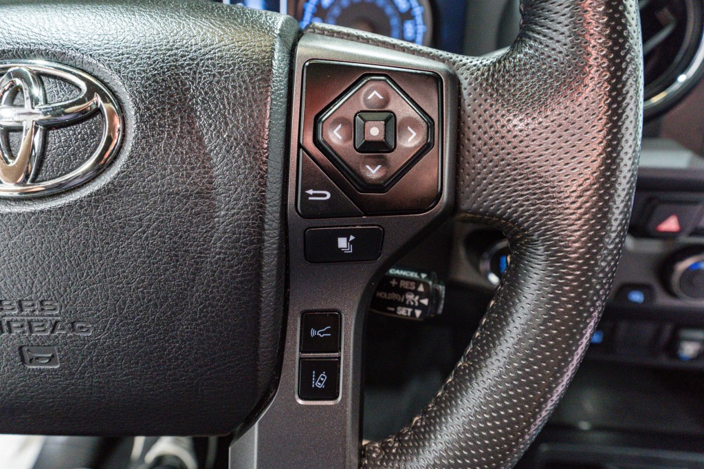 2021 Toyota Tacoma Image 25