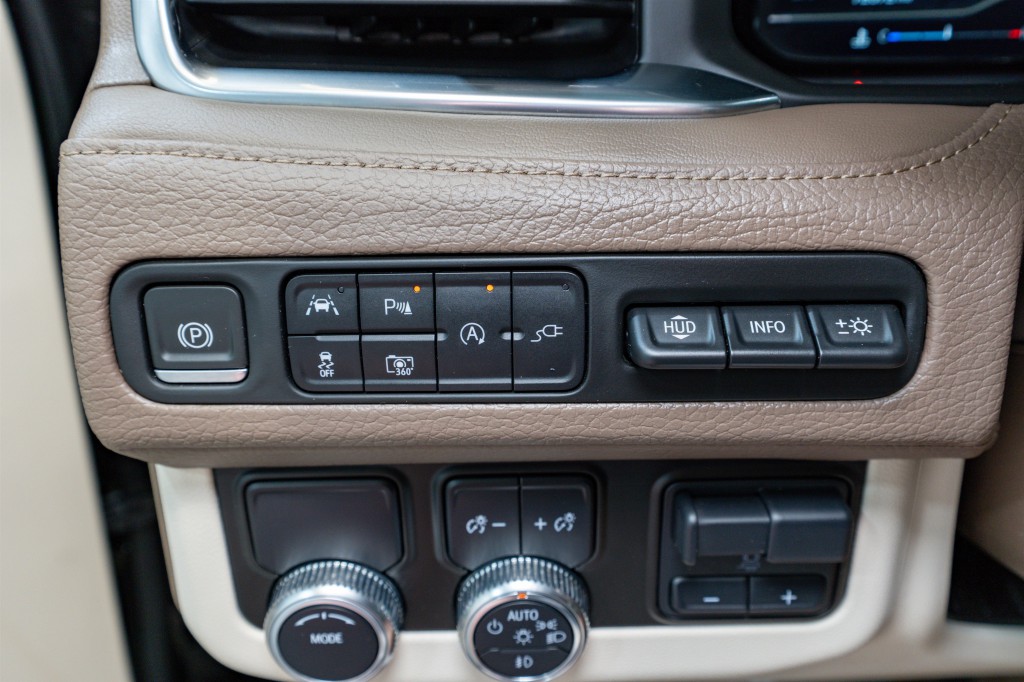 2022 GMC Yukon Image 33
