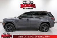 Image for 2023 Jeep Grand Cherokee 30th Anniversary ID: 6681099
