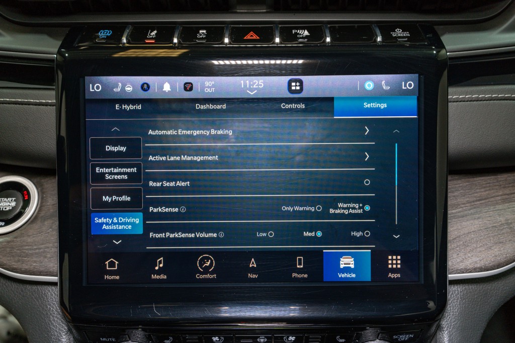 2023 Jeep Grand Cherokee Image 25