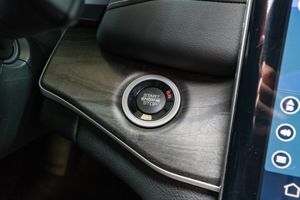 2023 Jeep Grand Cherokee Image 34