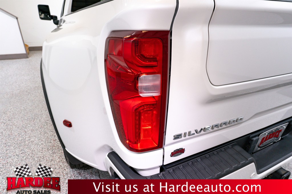 2023 Chevrolet Silverado 1500 Image 9