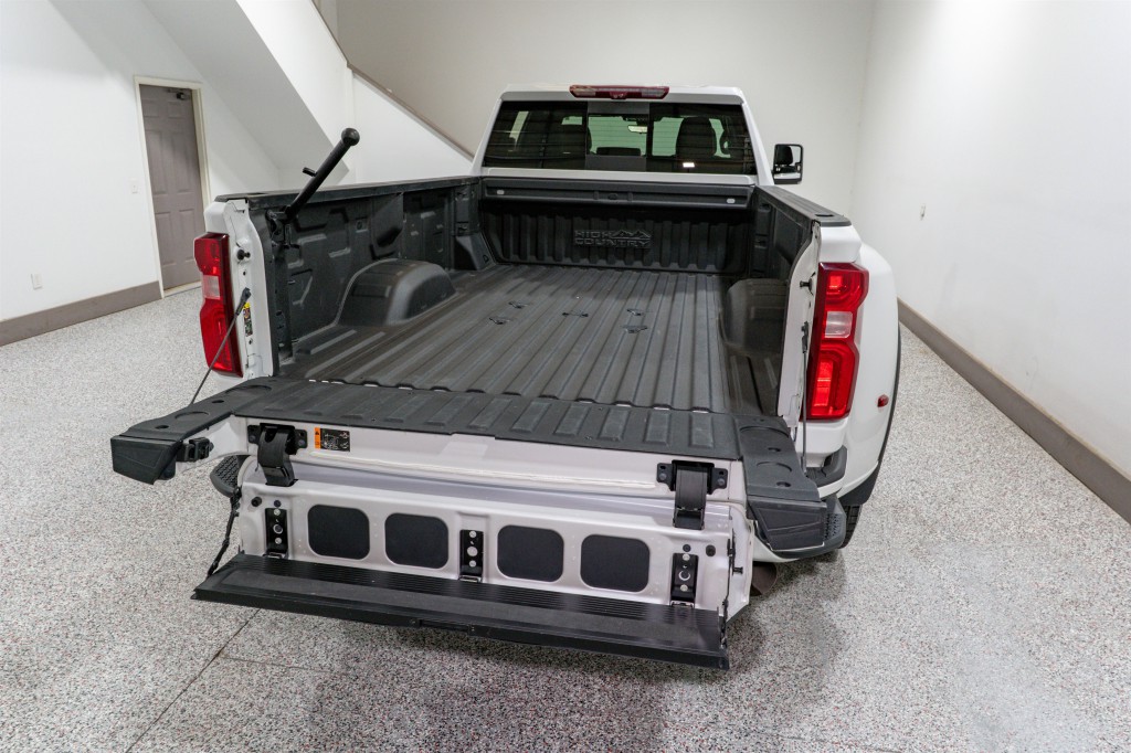 2023 Chevrolet Silverado 1500 Image 12