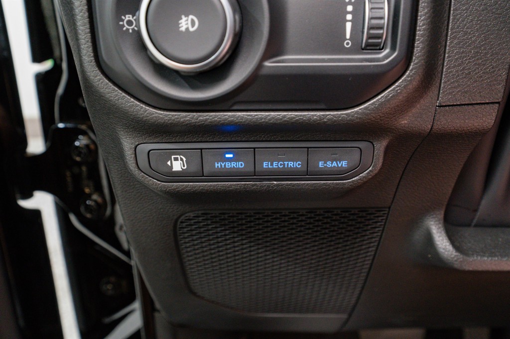 2023 Jeep Wrangler Image 35