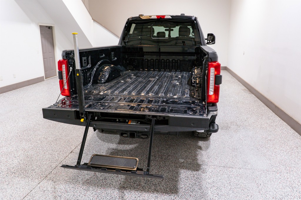 2024 Ford F-250 Image 11