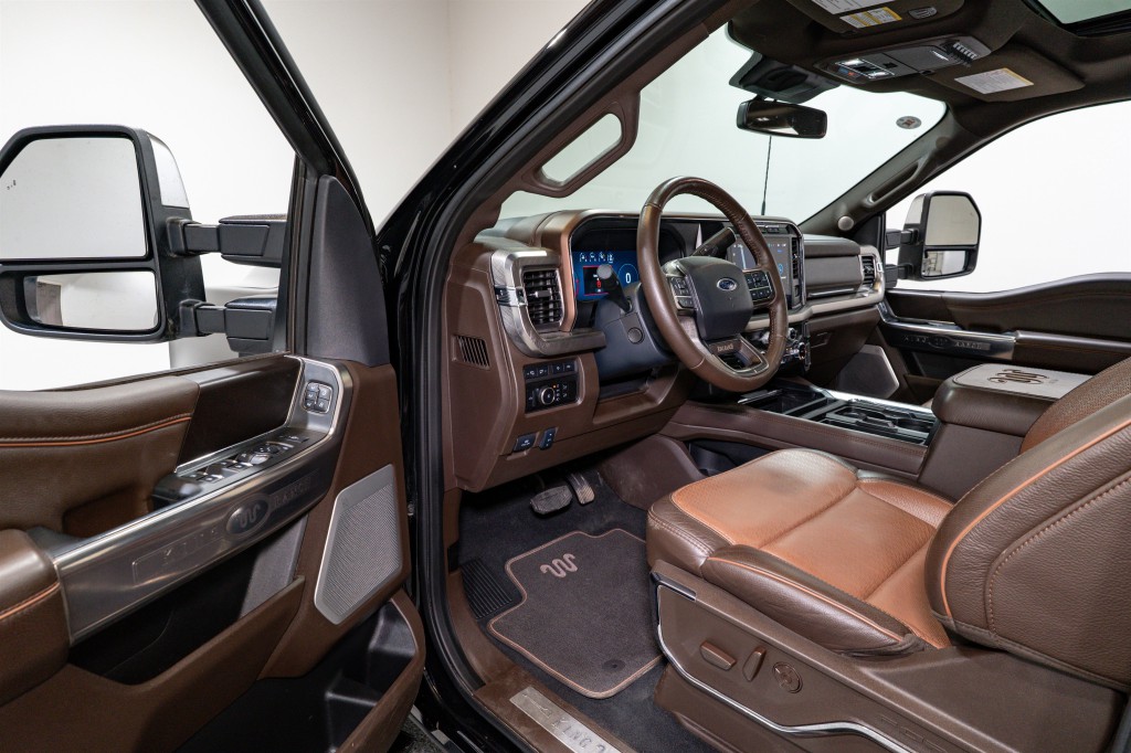 2024 Ford F-250 Image 15