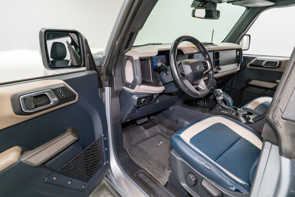 2023 Ford Bronco Image 12