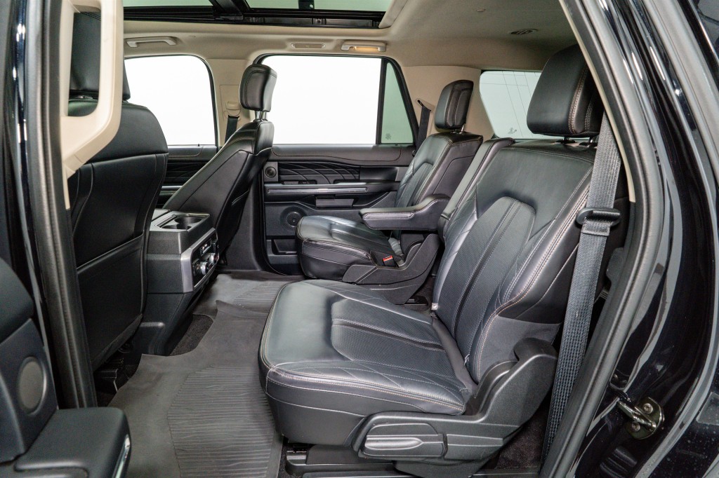 2021 Ford Expedition Image 37