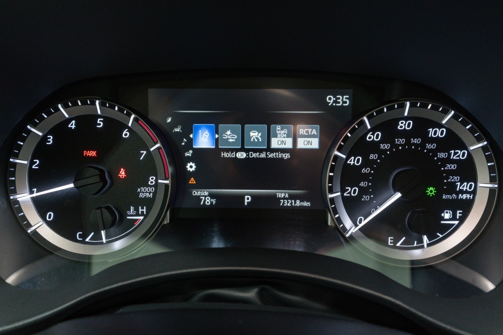 2023 Toyota Highlander Image 24