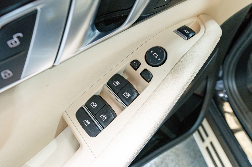 2022 BMW X5 Image 15