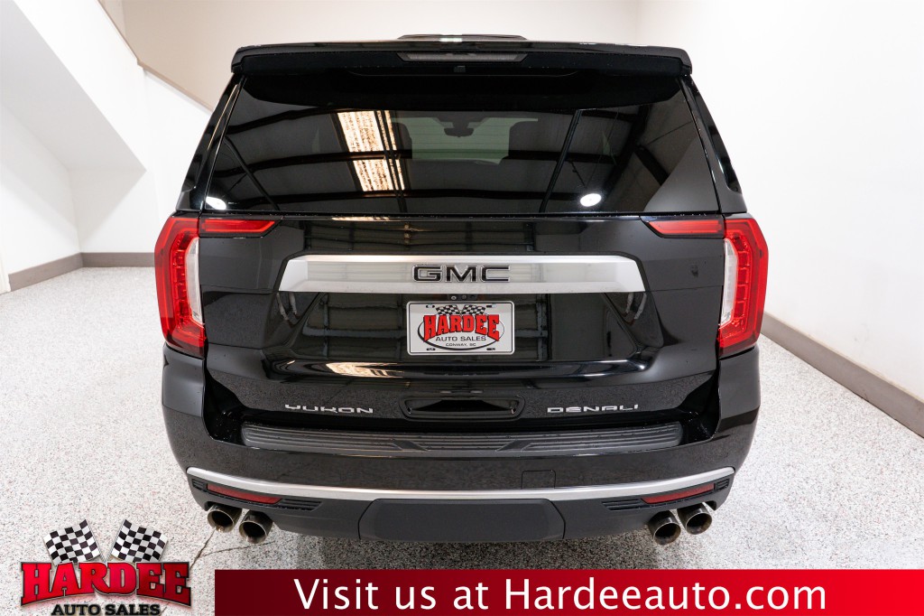 2021 GMC Yukon Image 4