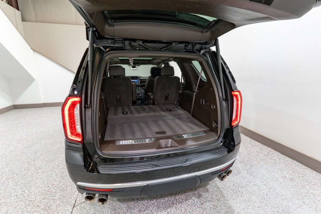2021 GMC Yukon Image 40