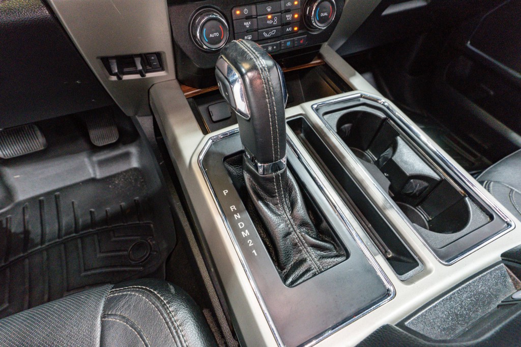 2015 Ford F-150 Image 26