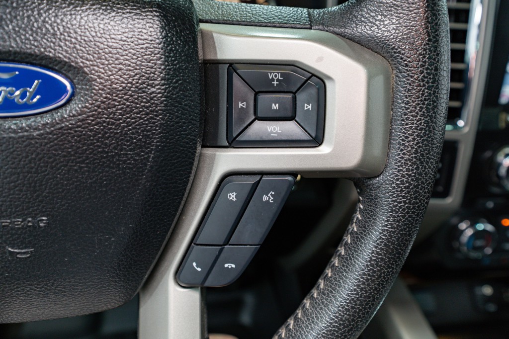 2015 Ford F-150 Image 28