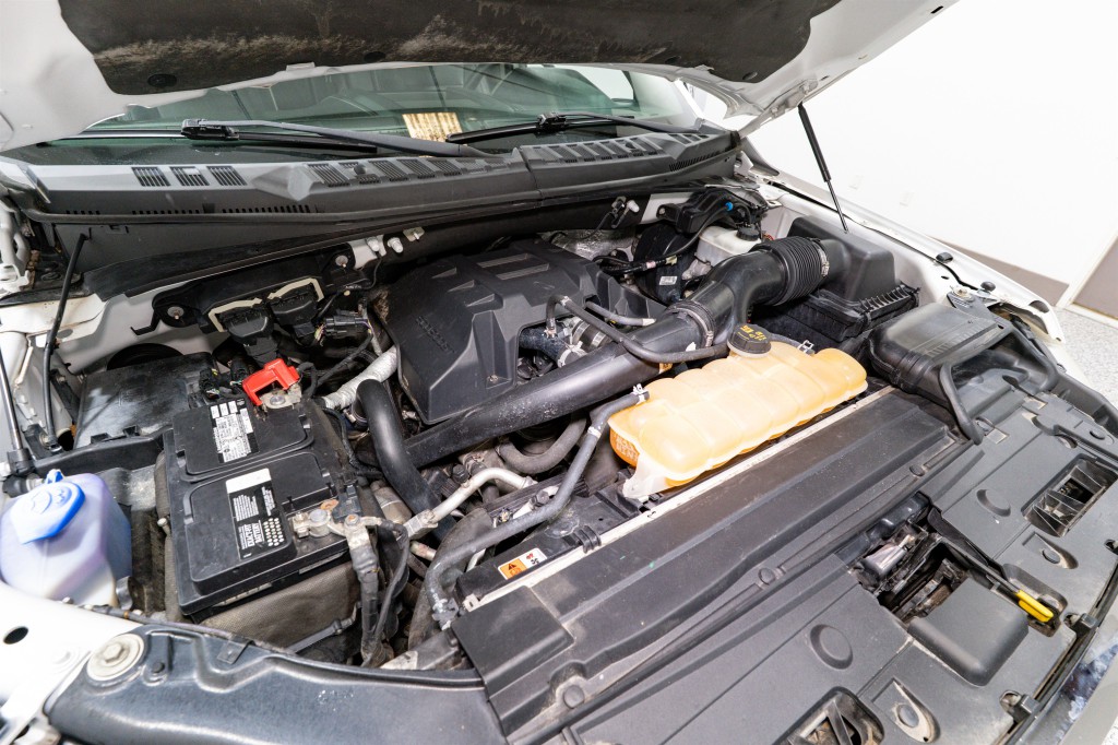 2015 Ford F-150 Image 34