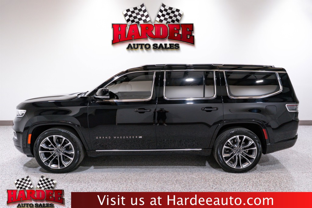 2023 Jeep Grand Cherokee Image 1