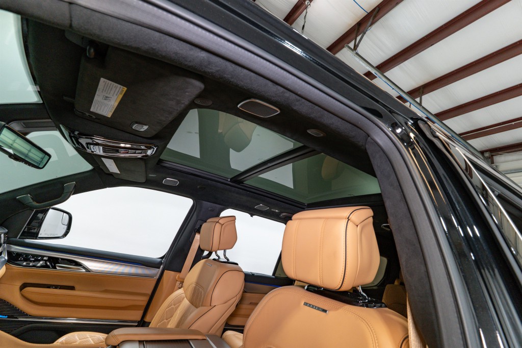 2023 Jeep Grand Cherokee Image 19