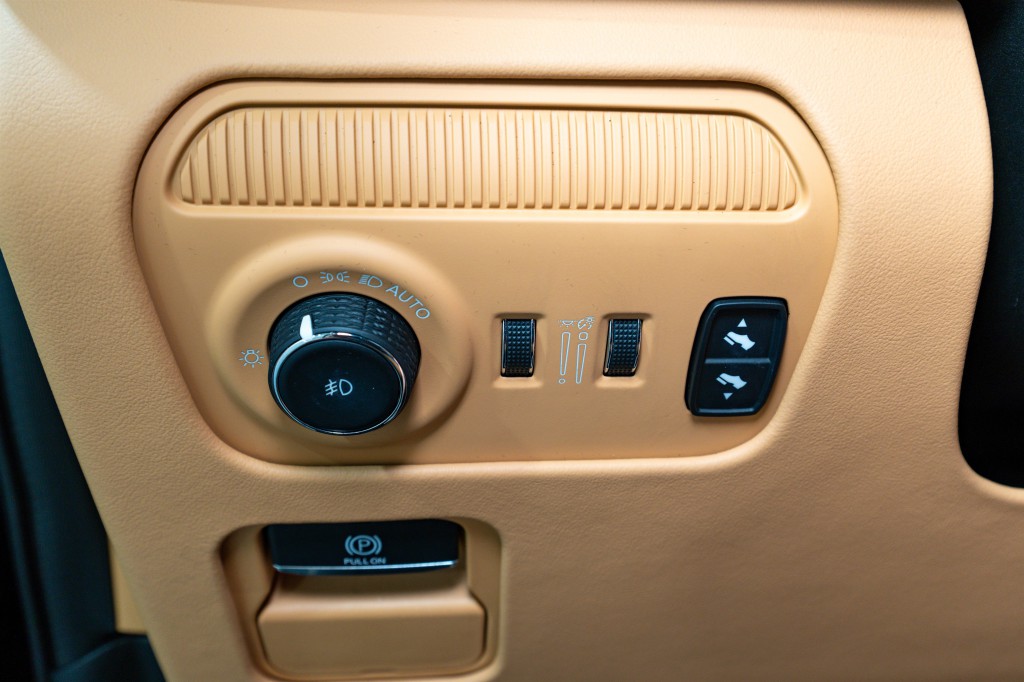 2023 Jeep Grand Cherokee Image 35