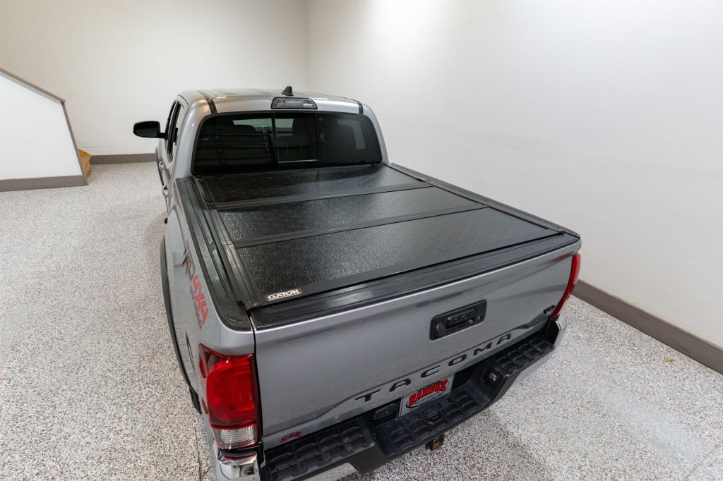 2019 Toyota Tacoma Image 11