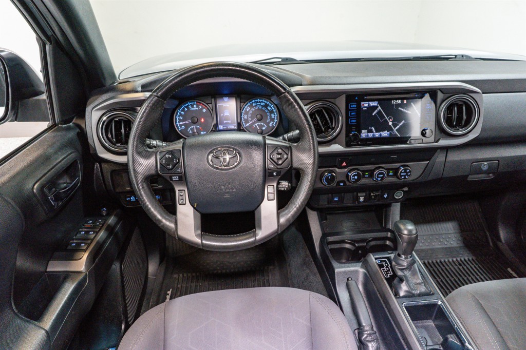2019 Toyota Tacoma Image 13