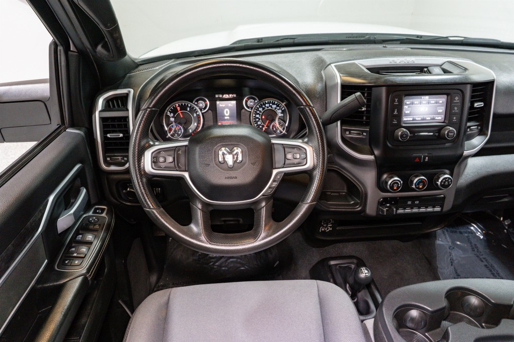 2024 RAM 3500 Image 13