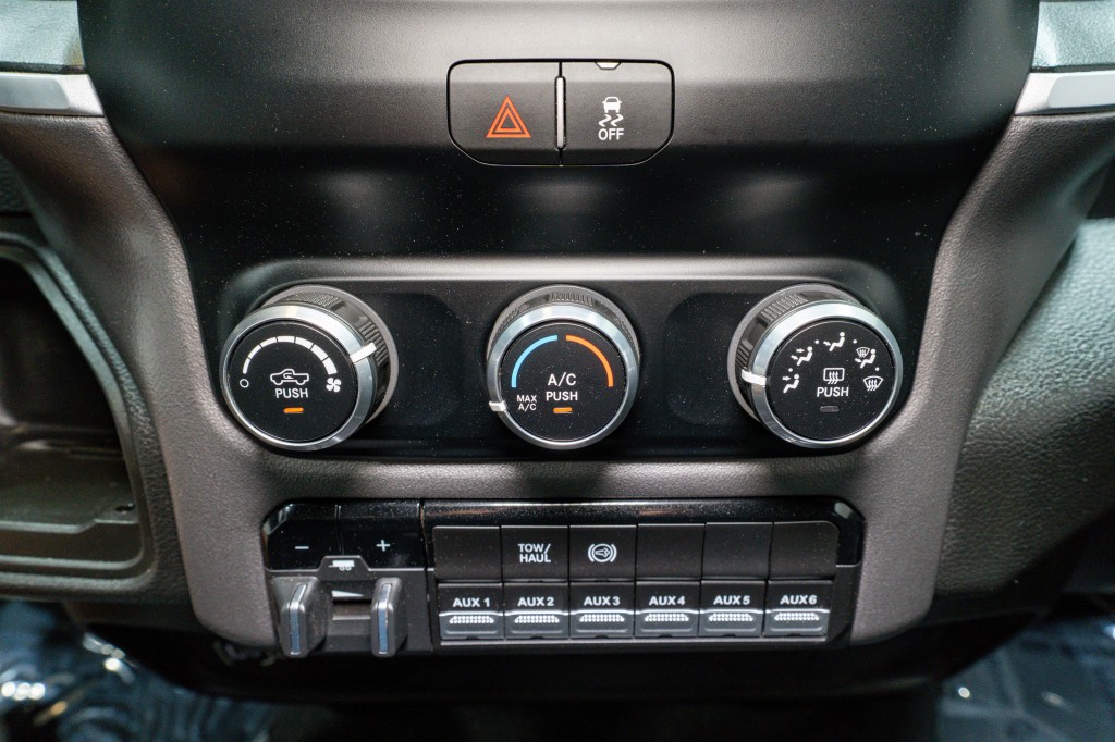 2024 RAM 3500 Image 19