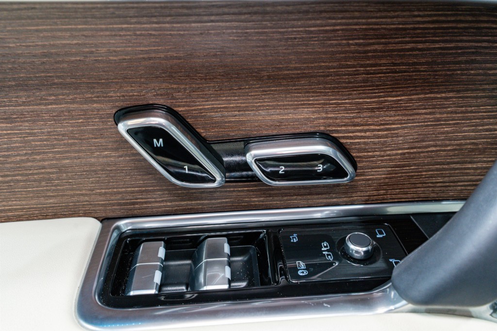 2024 Land Rover Range Rover Image 14