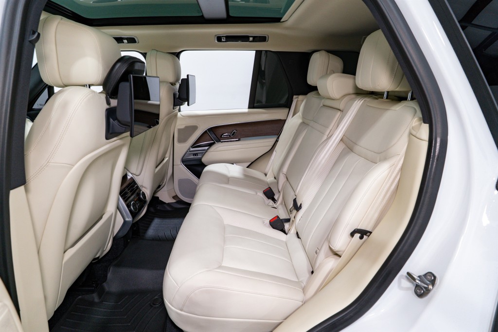 2024 Land Rover Range Rover Image 31