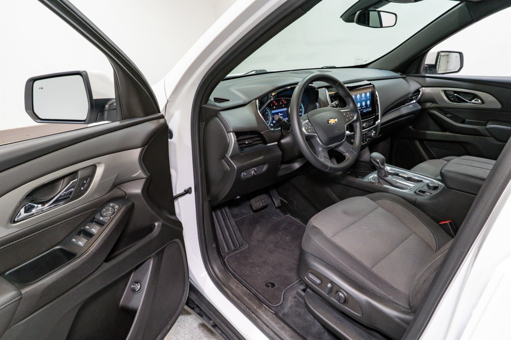 2023 Chevrolet Traverse Image 11