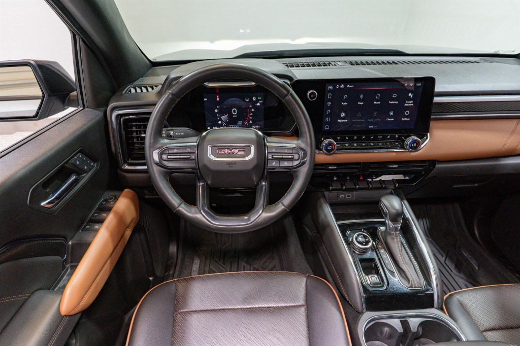 2023 GMC Canyon Image 12