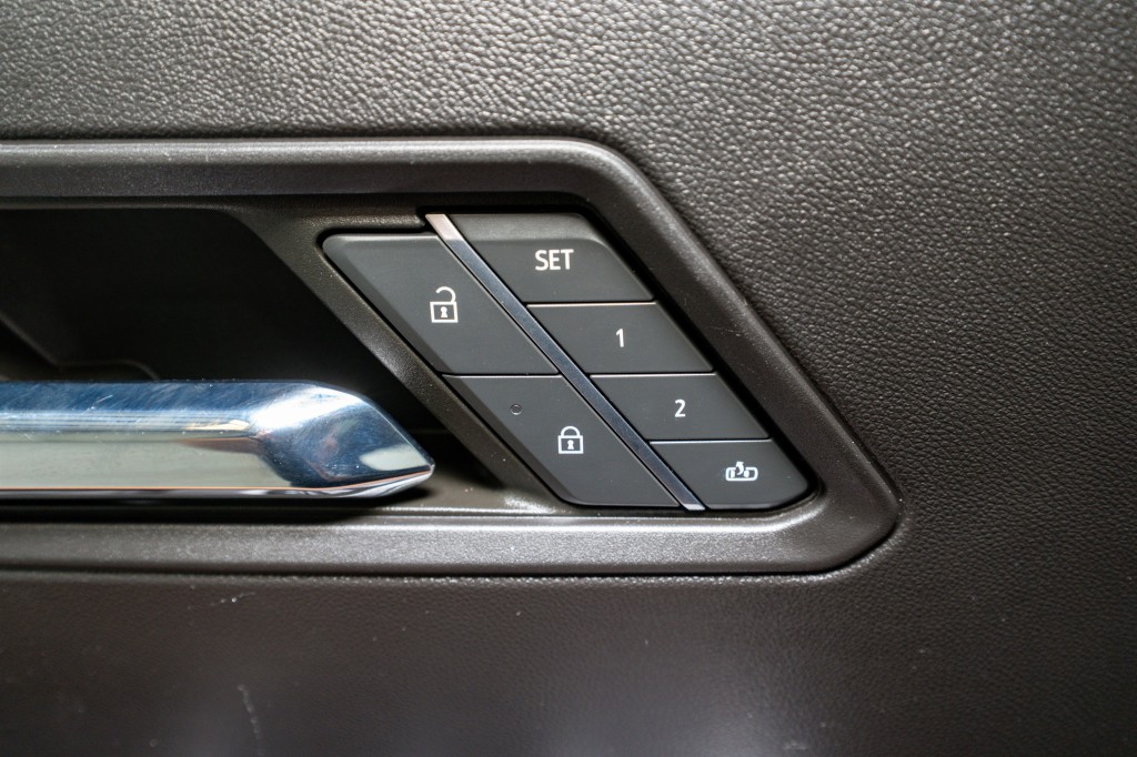 2023 GMC Canyon Image 15