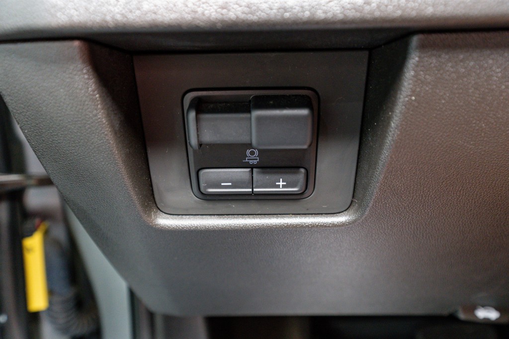 2023 GMC Canyon Image 33