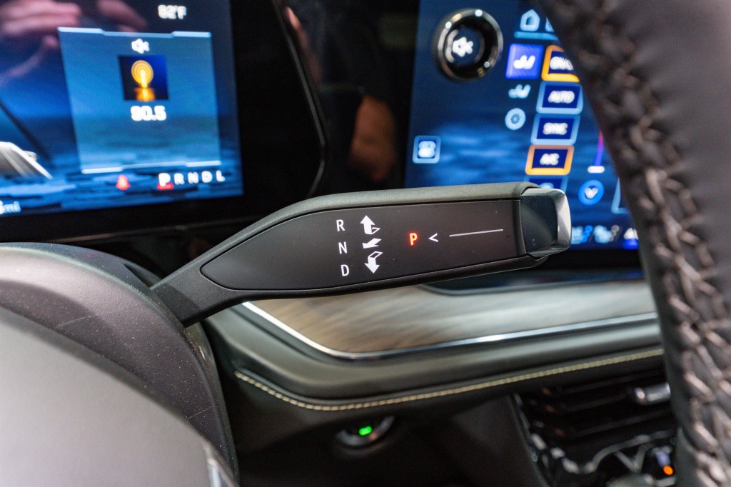 2025 Chevrolet Tahoe Image 31