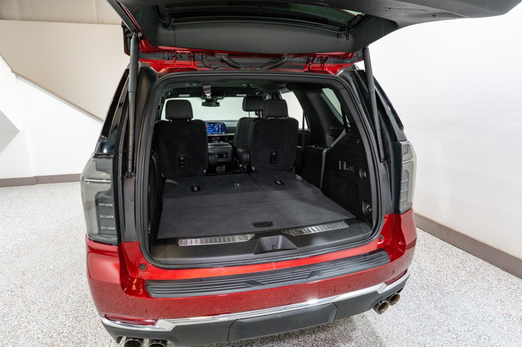 2025 Chevrolet Tahoe Image 38