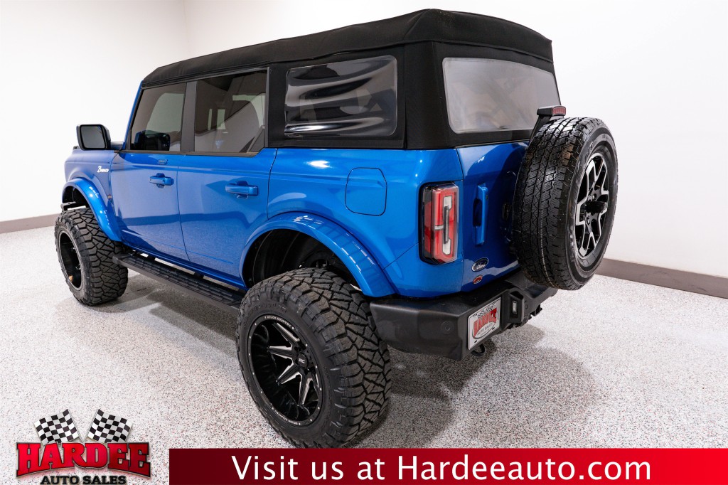 2023 Ford Bronco Image 3