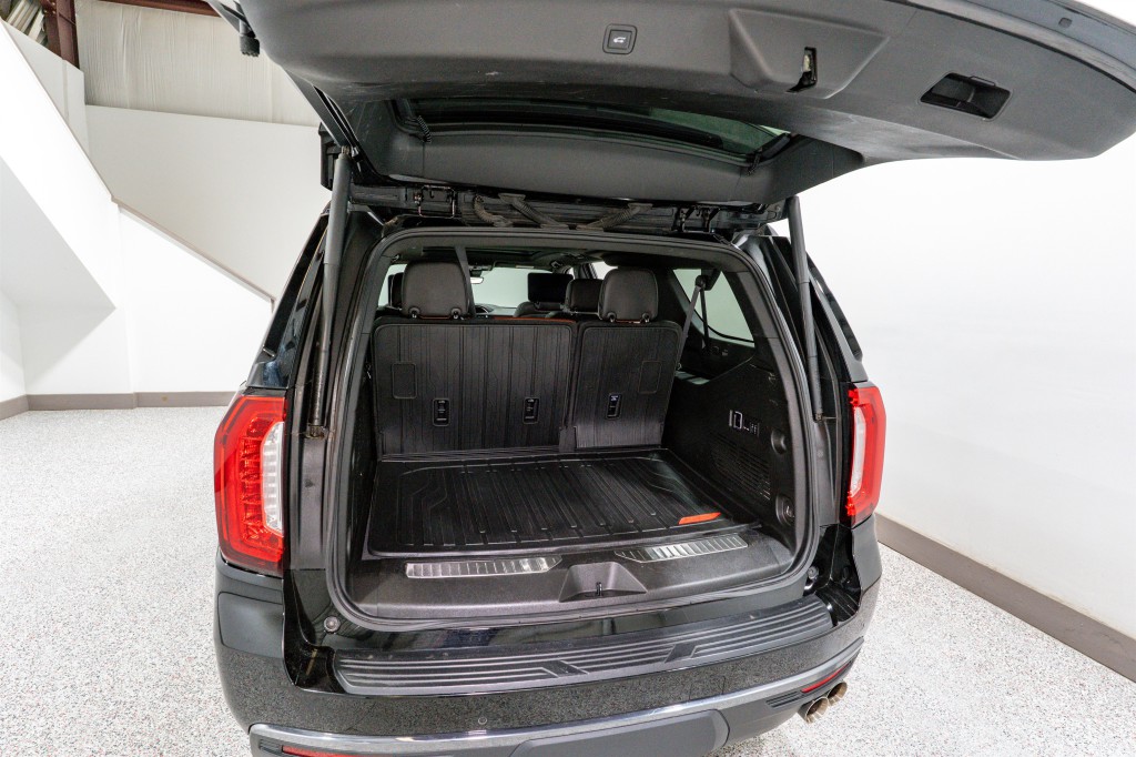 2023 GMC Yukon Image 39