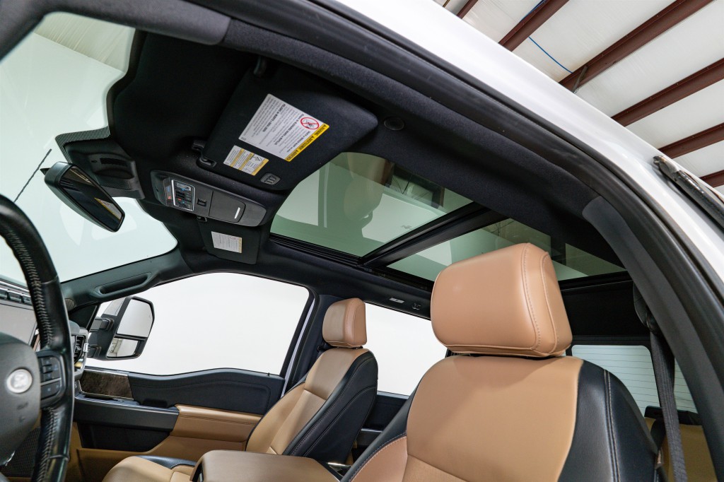 2023 Ford F-250 Image 21