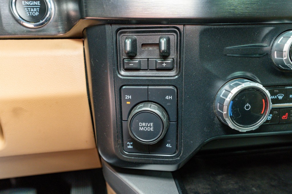 2023 Ford F-250 Image 29