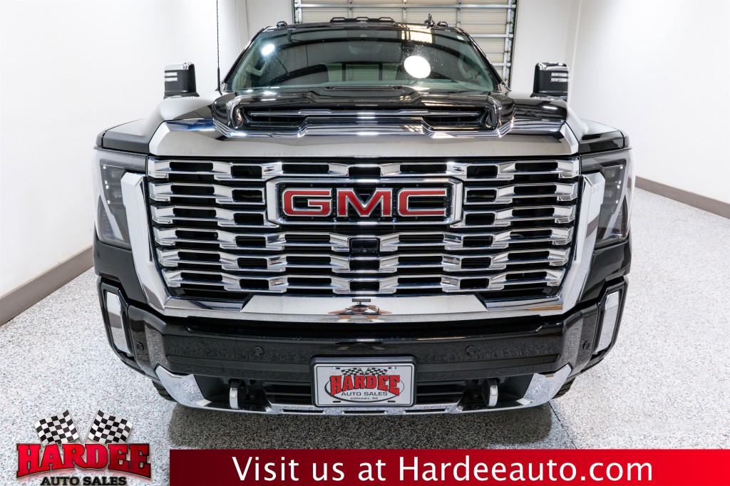 2024 GMC Sierra 2500 Image 7