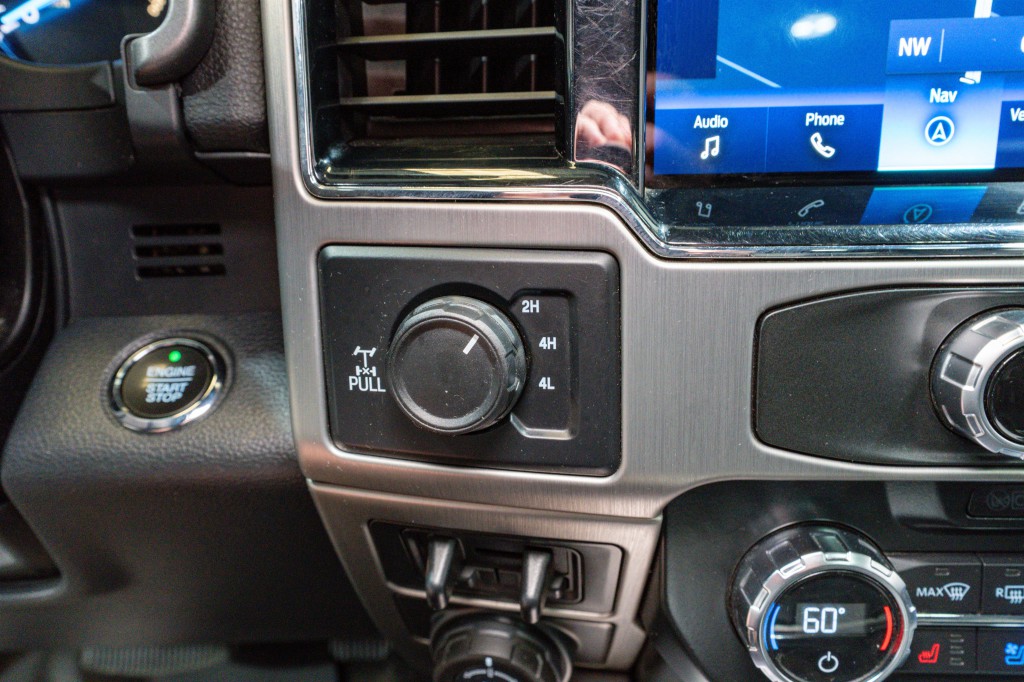 2022 Ford F-350 Image 25