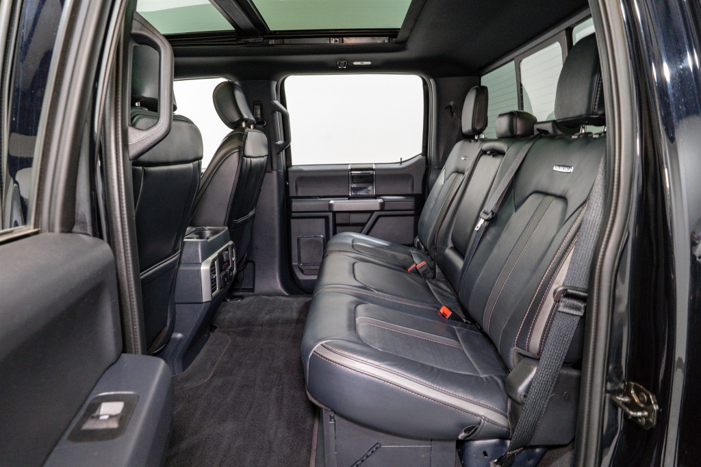 2022 Ford F-350 Image 35